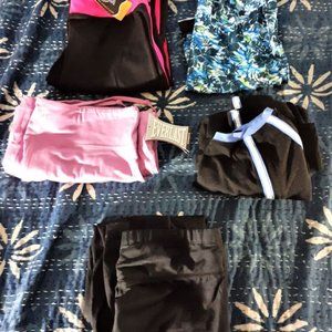 LOT of 5 Women workout clothes L